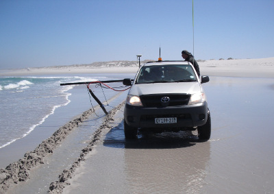 Diamond exploration
along a beach in the Noordkaap, South-Africa